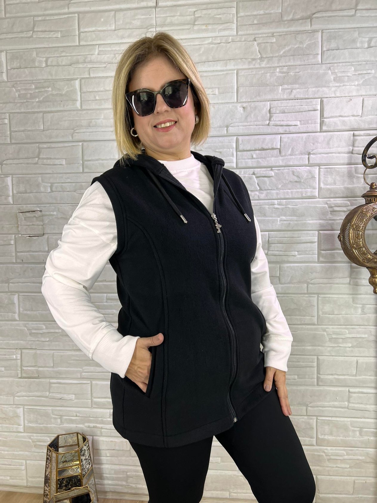 EYZ0128 SİYAH KAPÜŞONLU POLAR YELEK