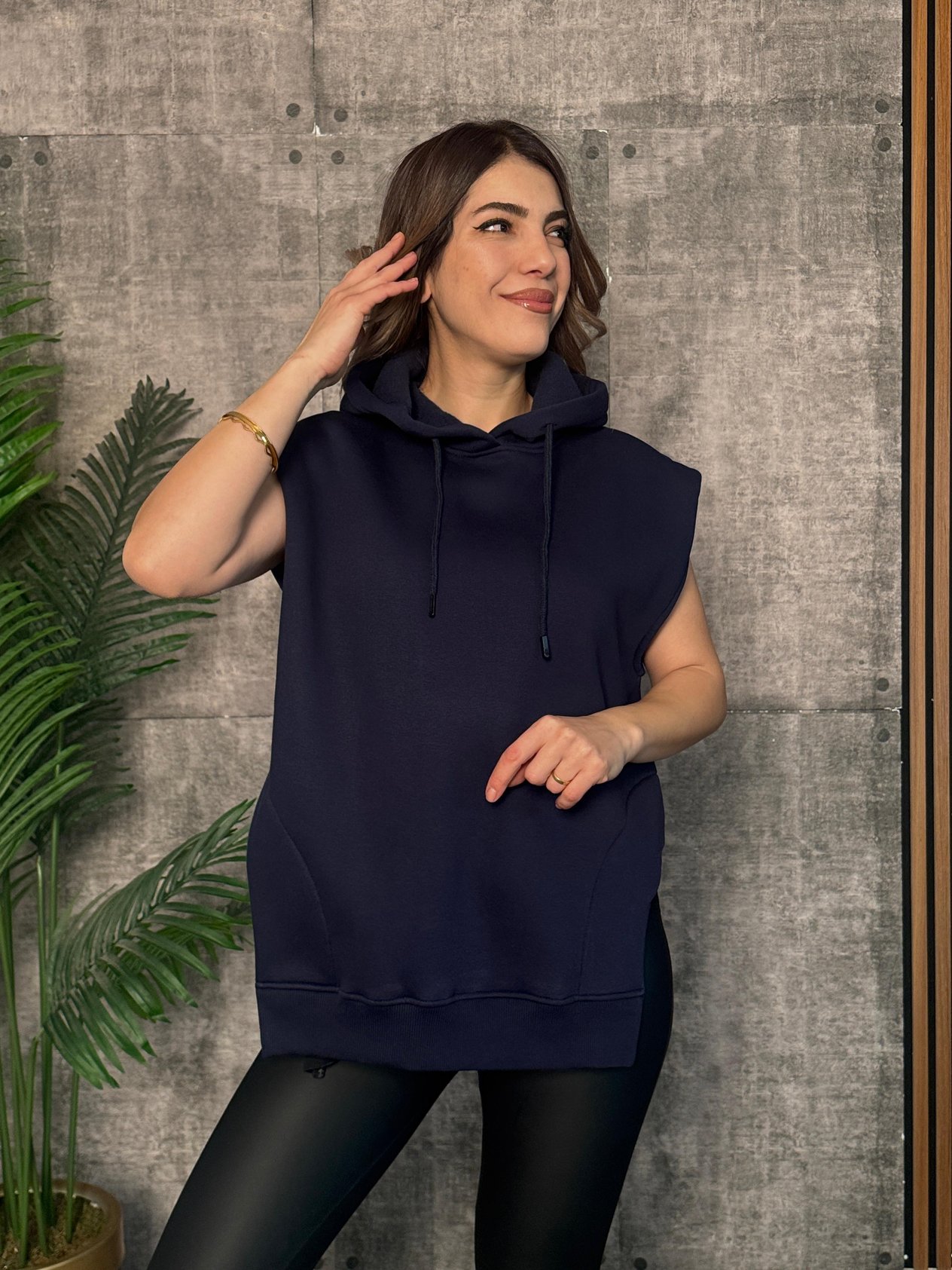 Misi Lacivert Asimetrik İçi Şardonlu Sweatshirt