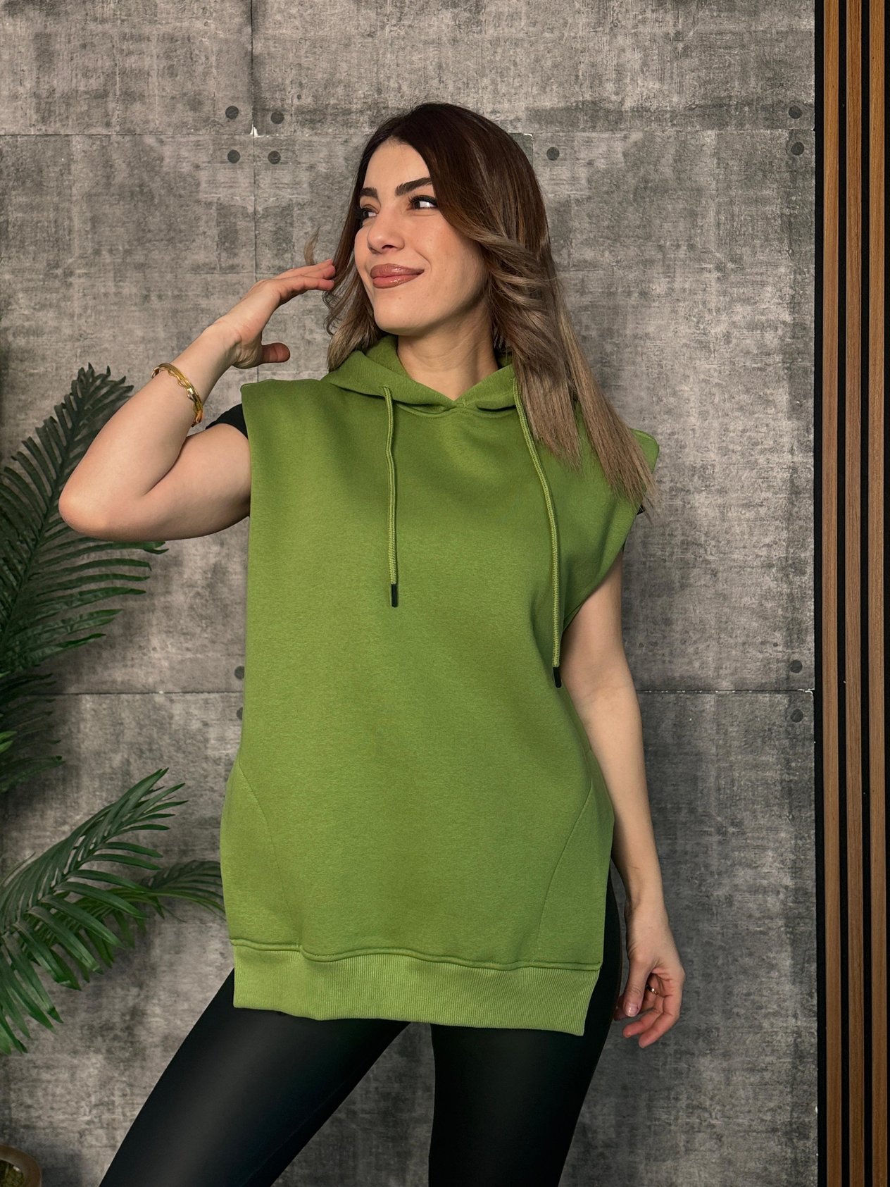 Misi Yeşil Asimetrik İçi Şardonlu Sweatshirt