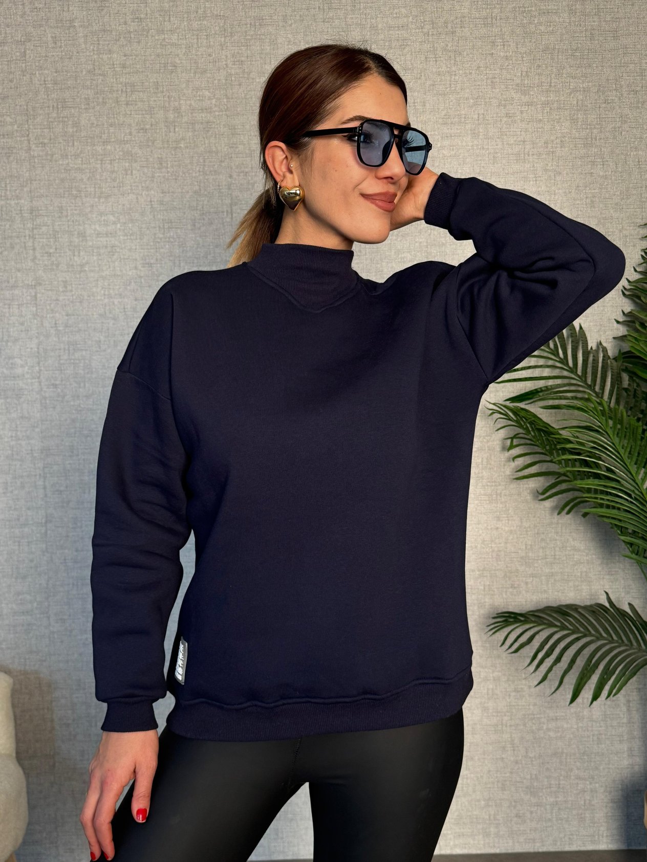 Poes Lacivert Boğazlı İçi Şardonlu Sweatshirt