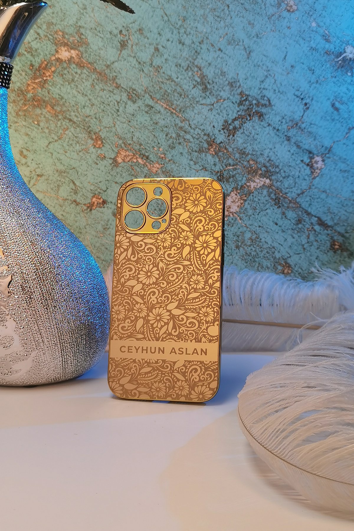 Çiçek Desenli Kişiye Özel Telefon Kılıfı