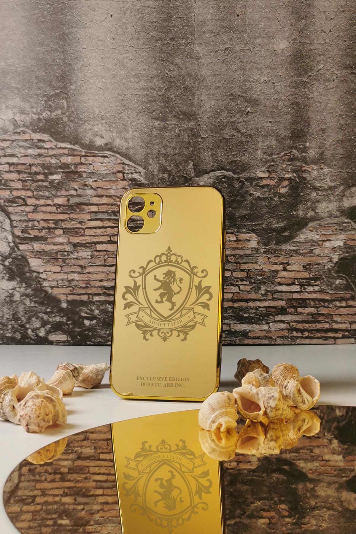 Taçlı Aslan  Tasarımlı Kişiye Özel Telefon Kılıfı