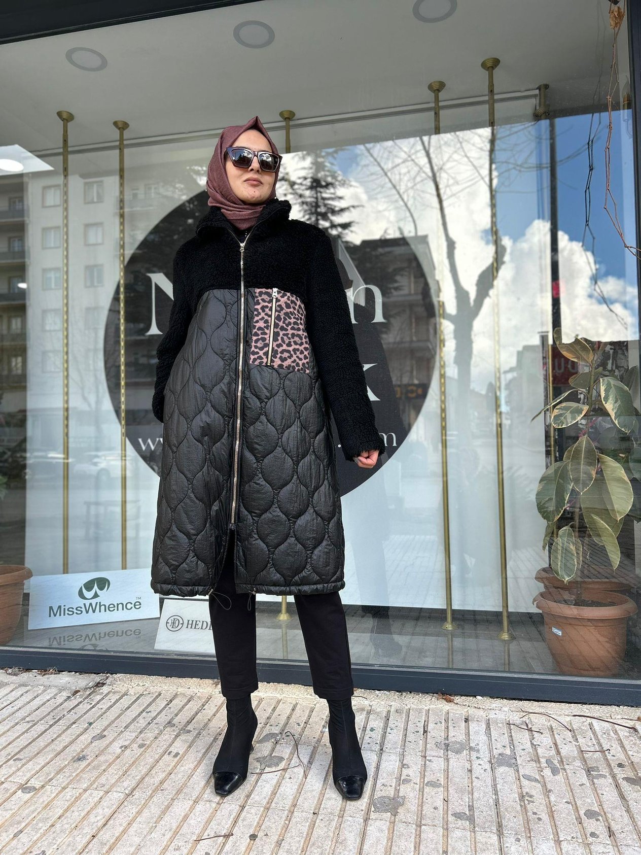 MASCARA LEOPAR DESEN KÜRK MONT 11111