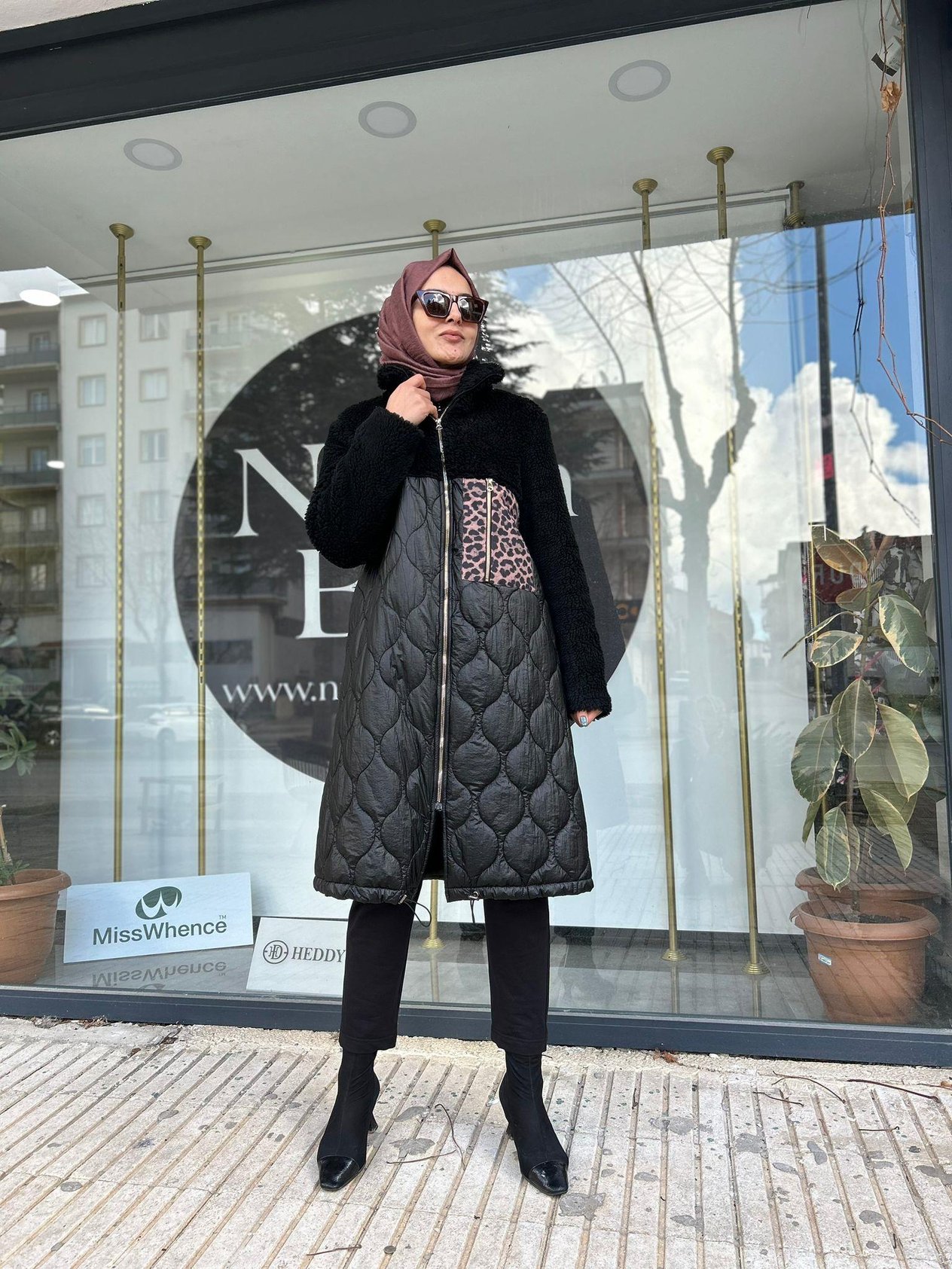 MASCARA LEOPAR DESEN KÜRK MONT 11111