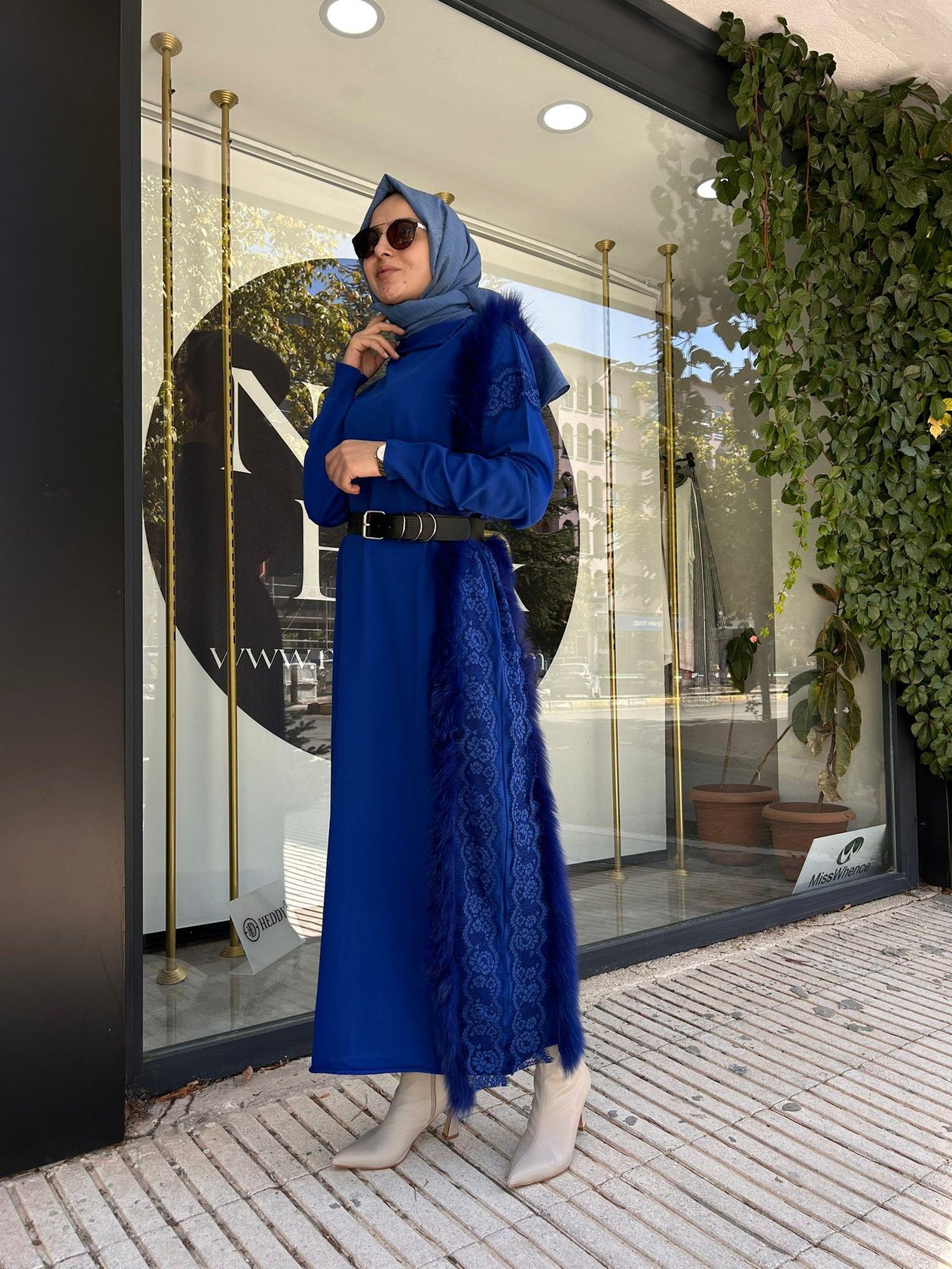 MİSSWHENCE SAKS TRİKO KÜRKLÜ ELBİSE 36805