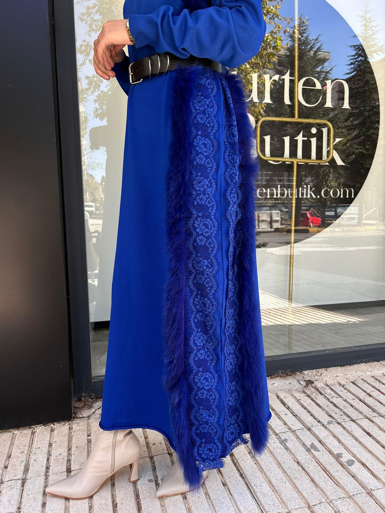 MİSSWHENCE SAKS TRİKO KÜRKLÜ ELBİSE 36805