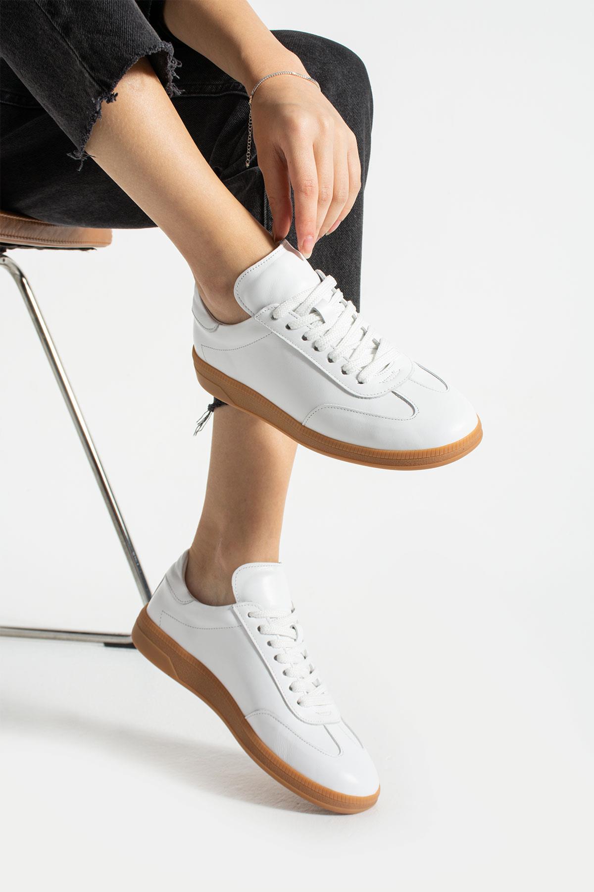 Kadın Hakiki Deri Beyaz Sneaker
