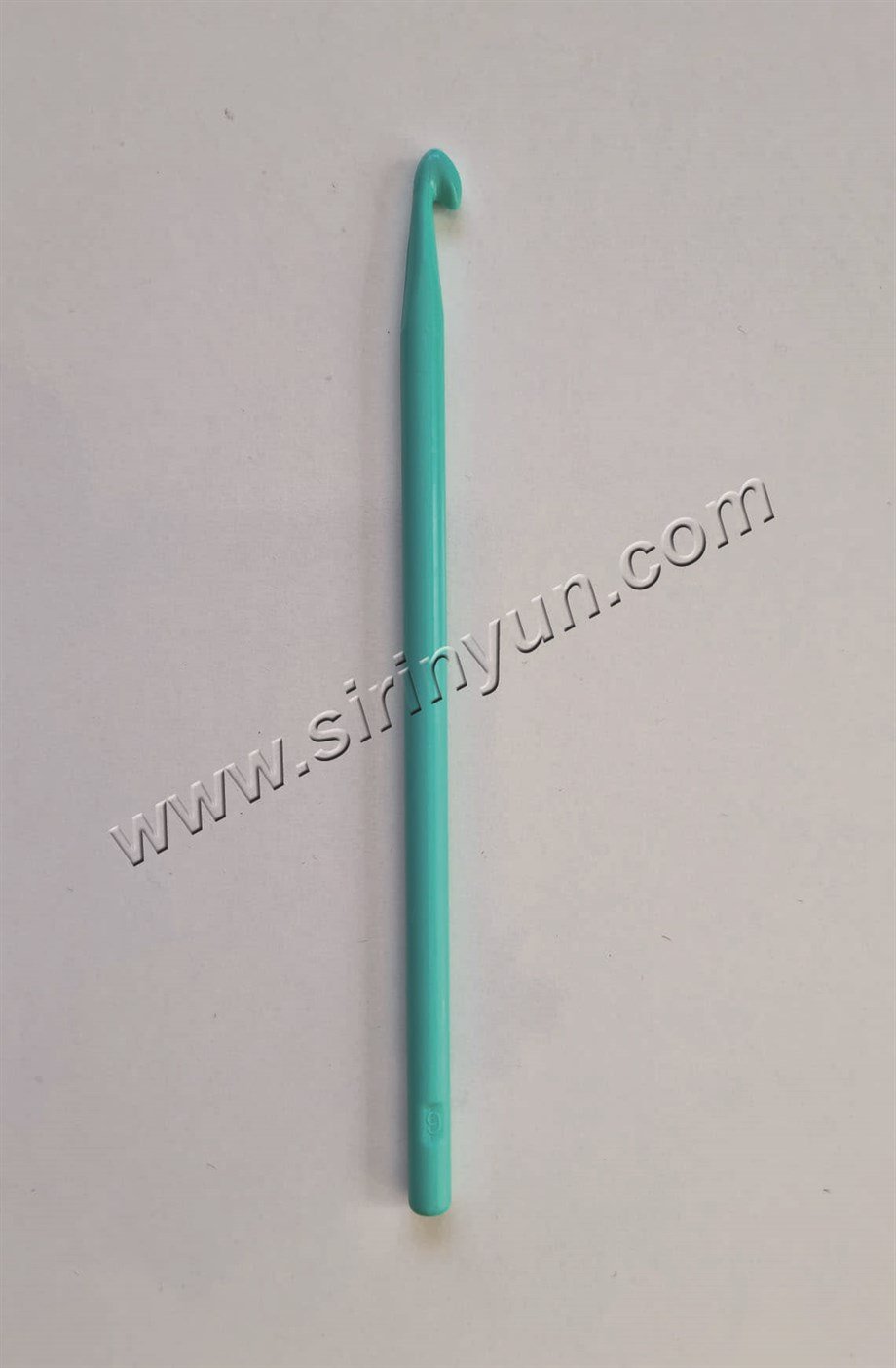 Mir Plastik Penye Tığı 6 mm Mint