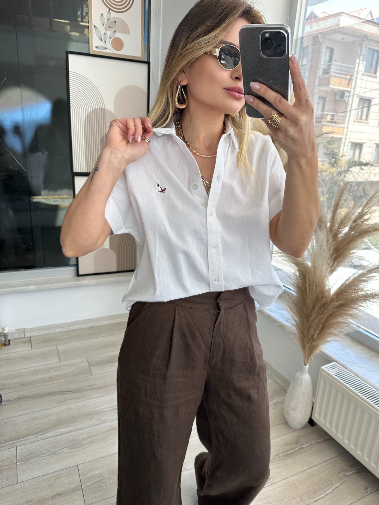 Beyaz Kısa Kol Gömlek 