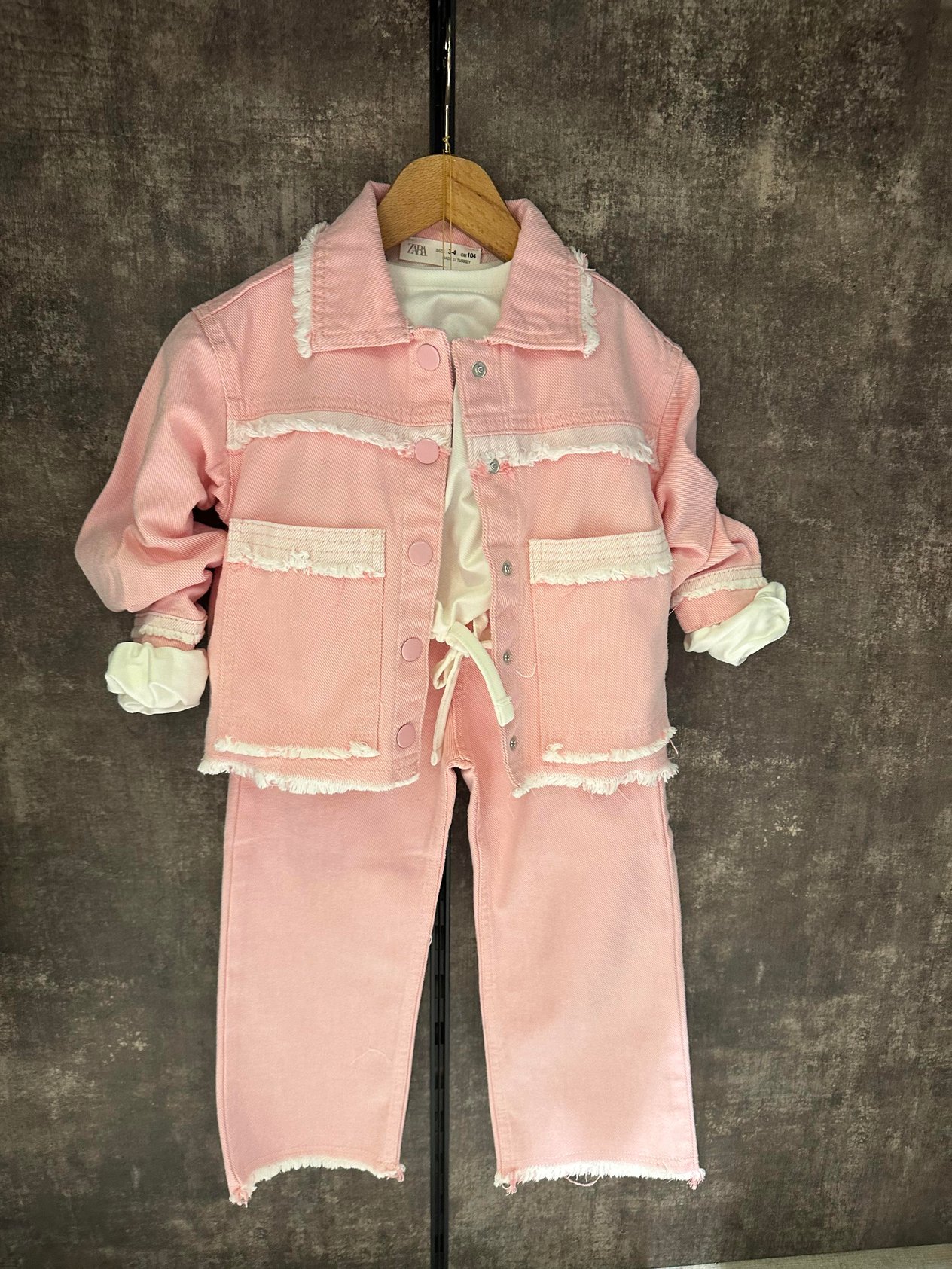 PEMBE CEKET PANTOLONÇOCUKCABUTİK
