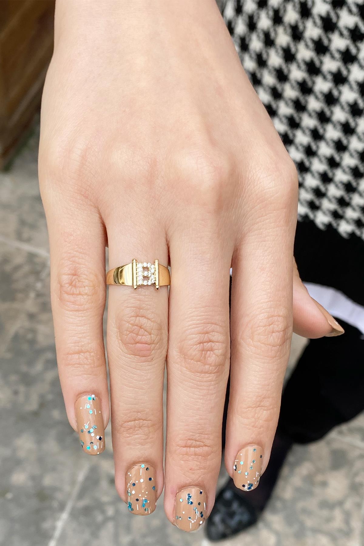 14K Solid Gold Stone B Letter Ring