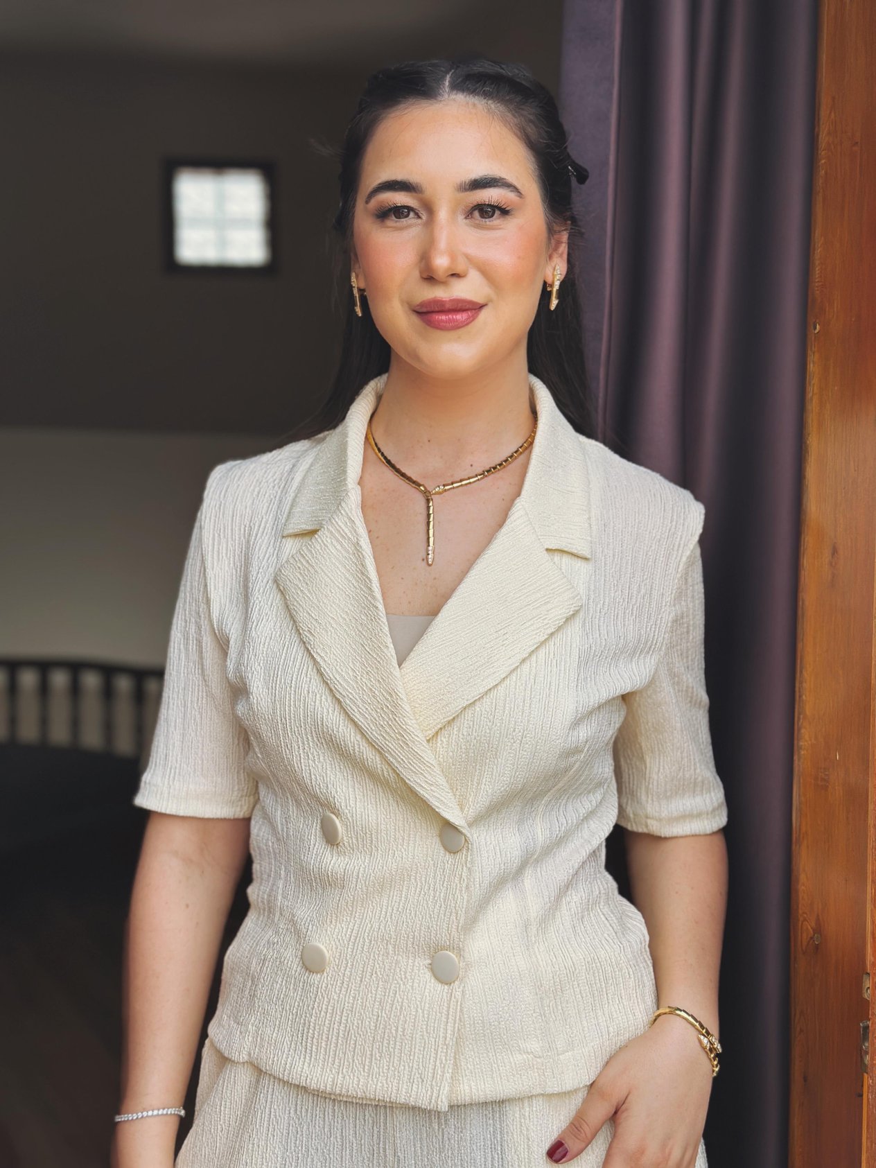 Krem Renk Fitilli ve Likralı Kumaş Takım