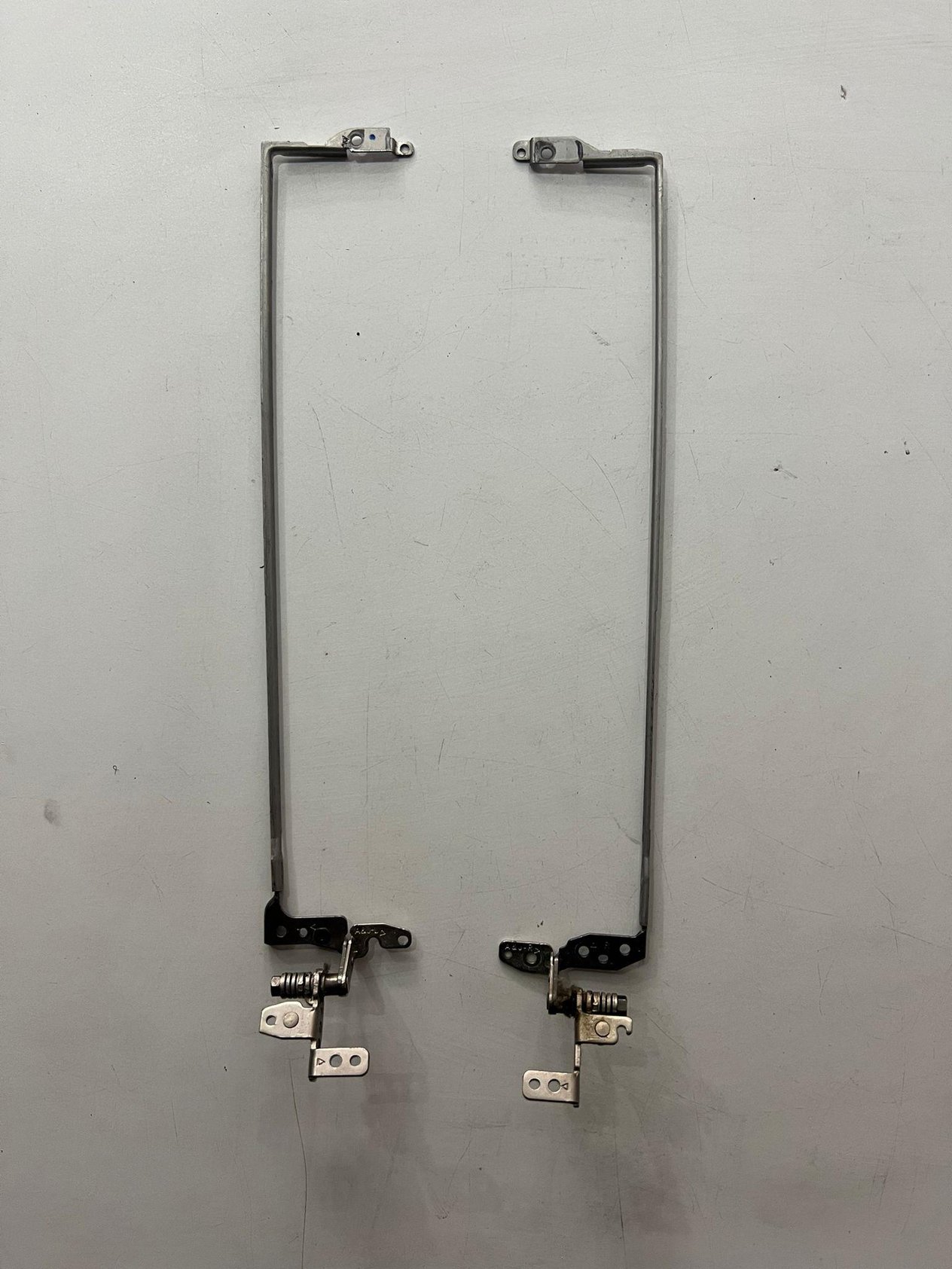 Menteşe - ÇıtaACER 5745 Series ZR7A Menteşe Takımı Stok: Z97