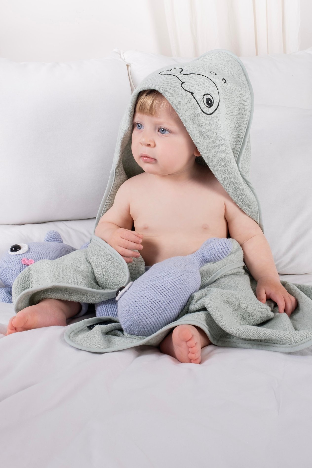 Bambu Balık Nakışlı Bebek Havlu Kundak Ve Kese Seti  BEBEK MAVİSİ