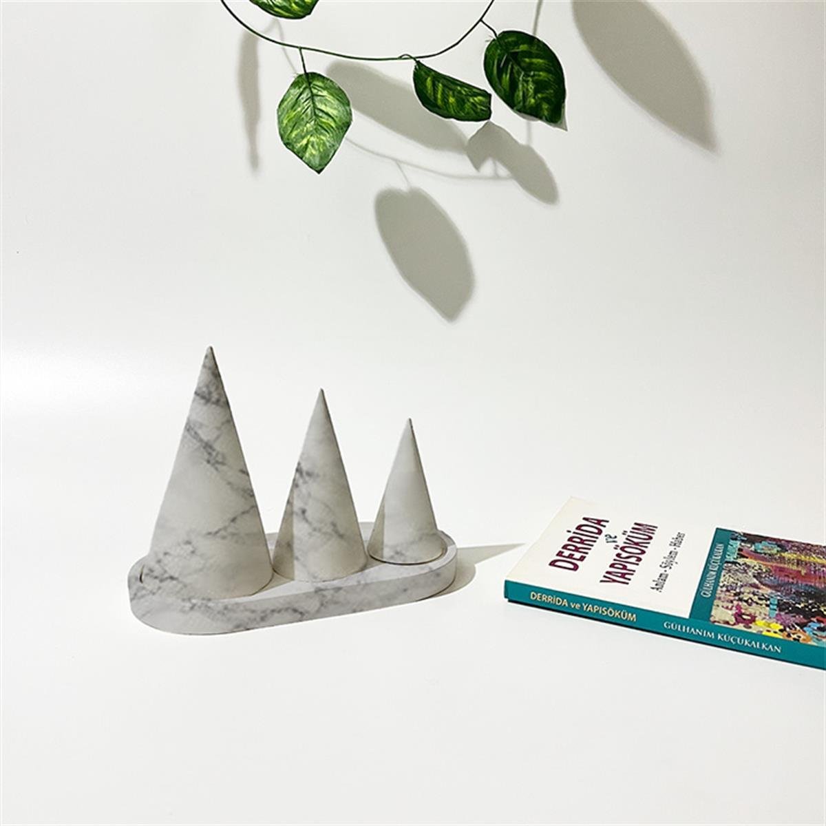 Beton Dekoratif Konik Takı Stand Set