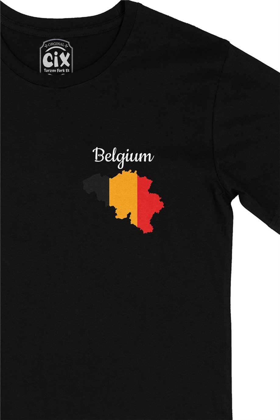 Belçika Haritalı ve Bayraklı Cep Logo Tasarımlı Siyah Tişört