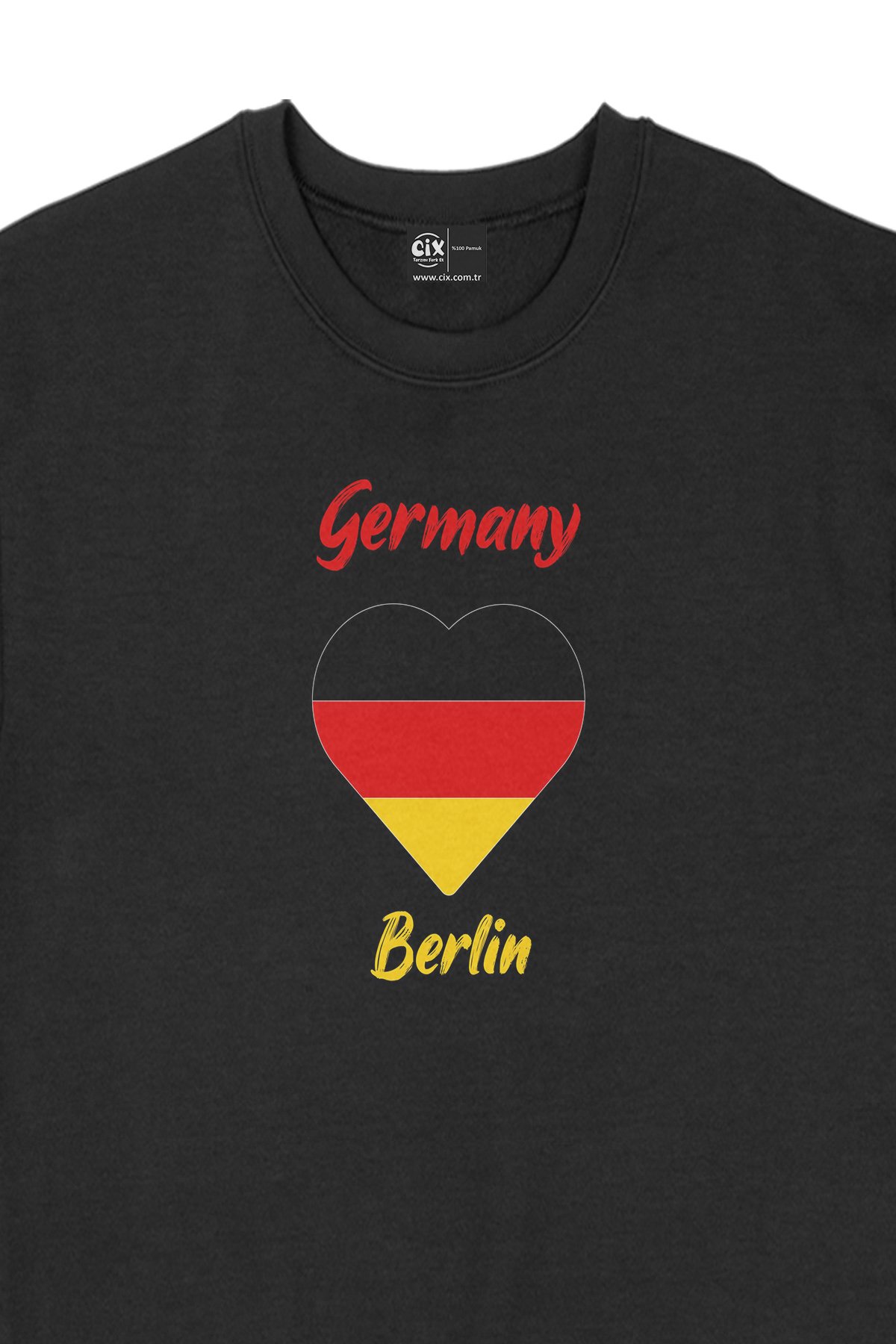 Berlin Almanya Bayraklı Kalpli Siyah Sweatshirt