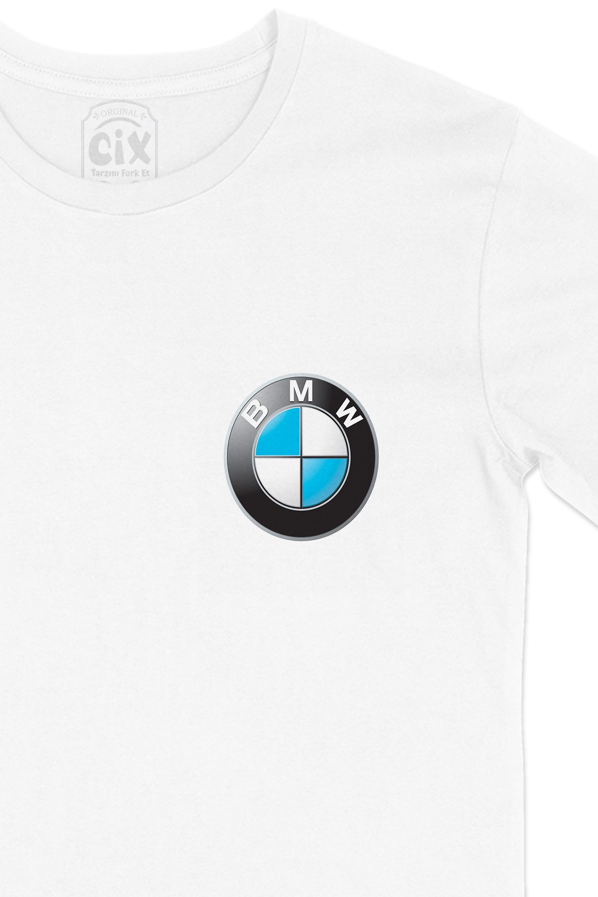 BMW Logolu Cep Logo Tasarımlı Beyaz Tişört