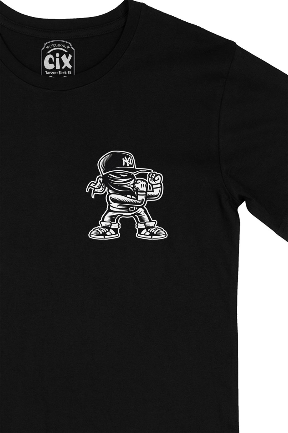 Fighter Cep Logo Tasarımlı Siyah Tişört