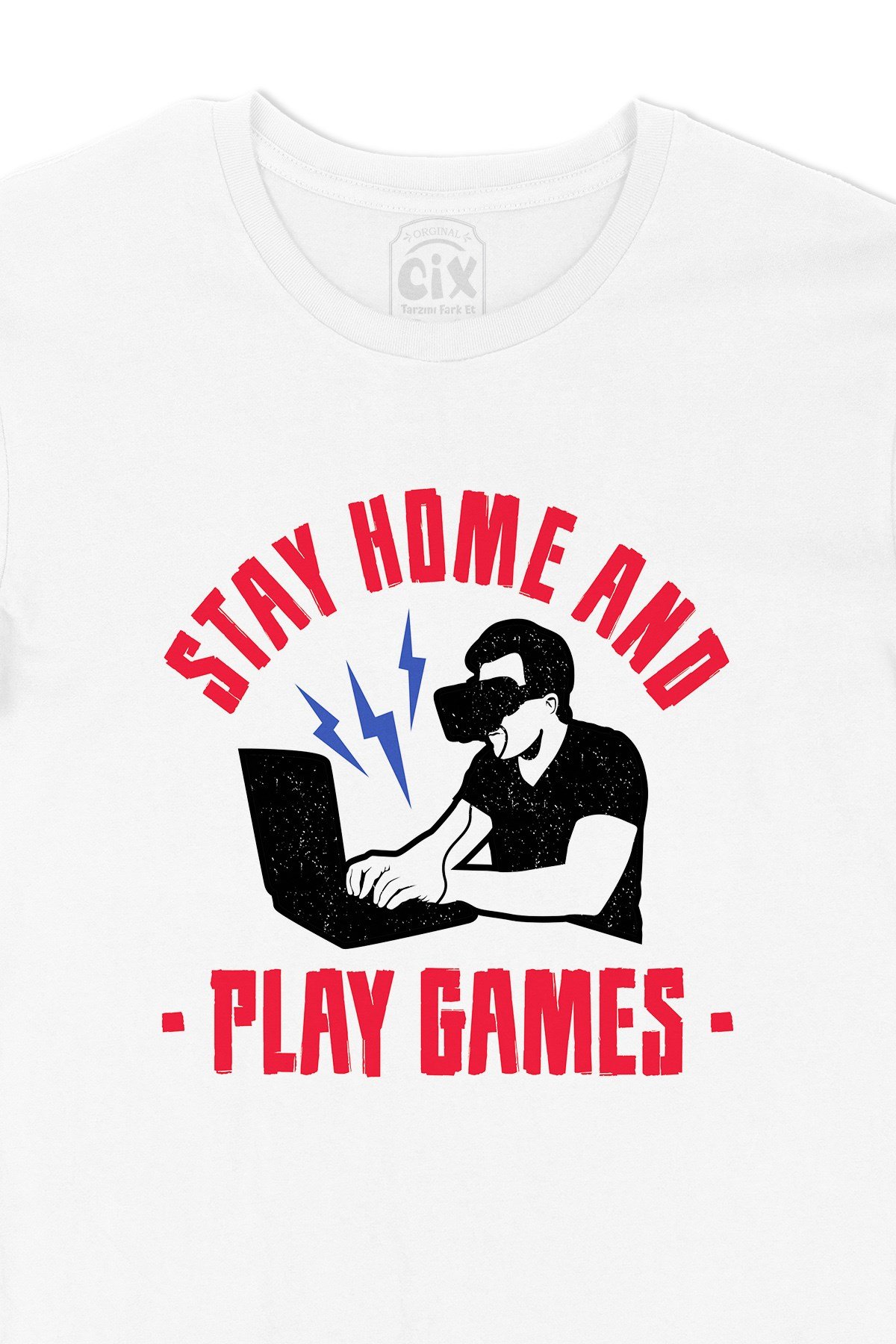 Kırmızı Stay Home Play Game Tişört