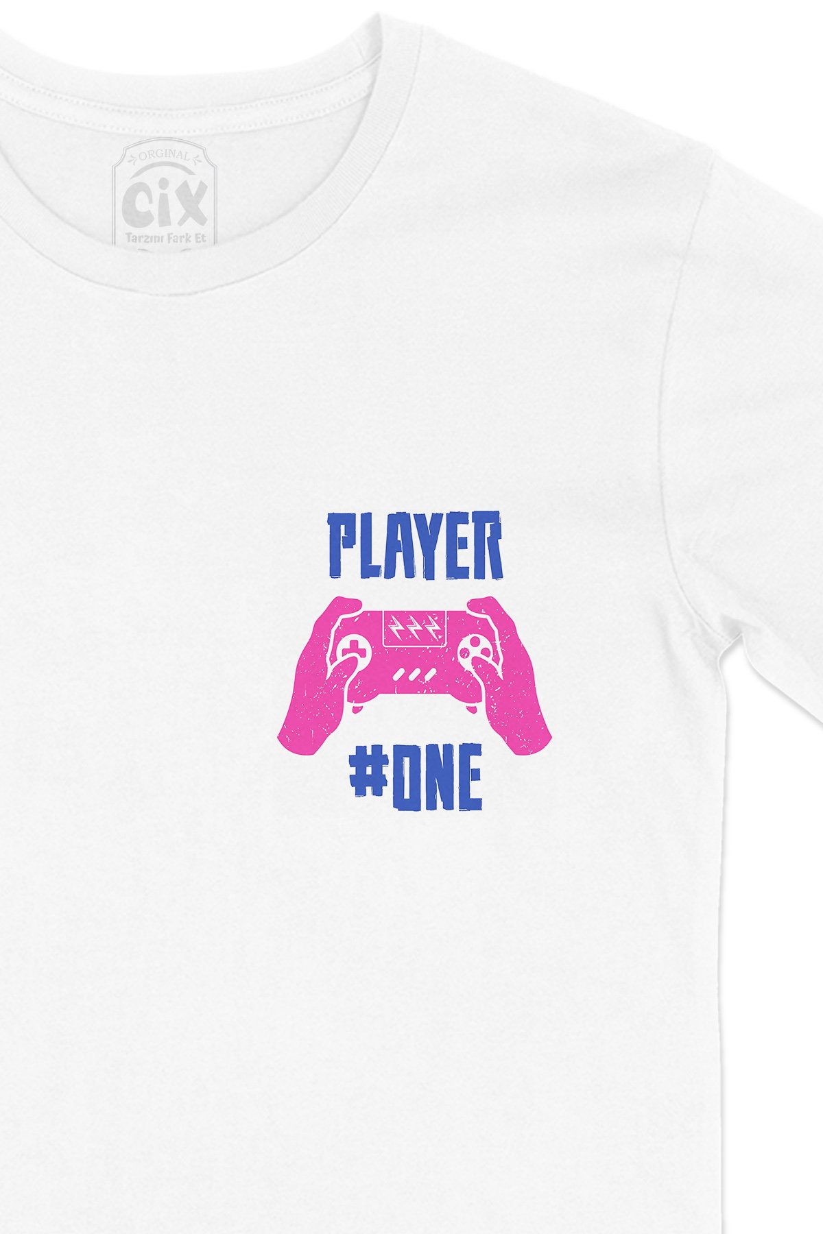 Pembe Player One  Cep Logo Tasarımlı Beyaz Tişört