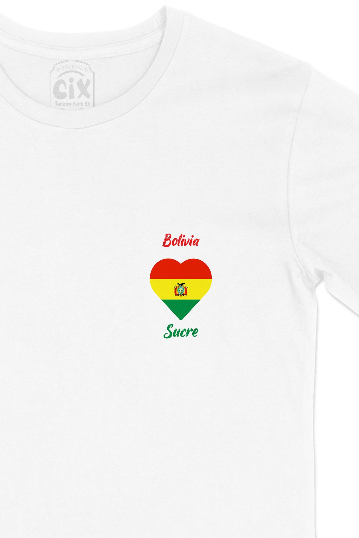 Sucre Bolivya Bayraklı Kalpli Cep Logo Tasarımlı Beyaz Tişört