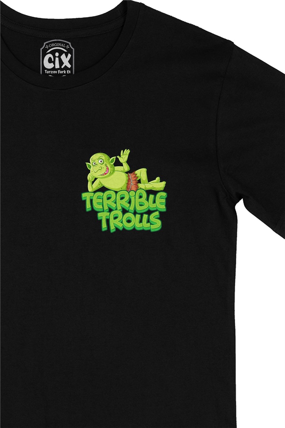 Terrible Trolls Cep Logo Tasarımlı Siyah Tişört