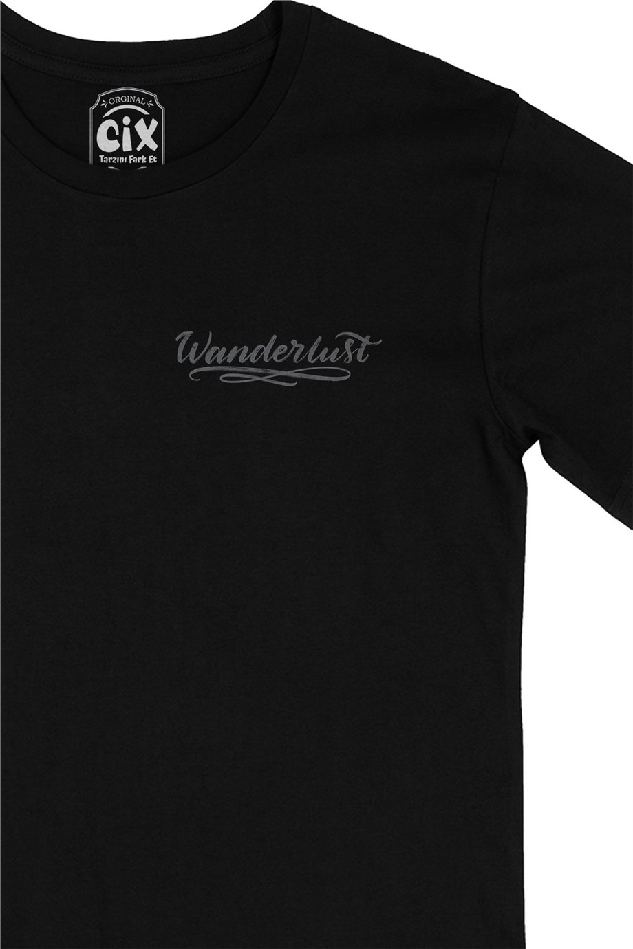 Wanderlust Cep Logo Tasarımlı Siyah Tişört