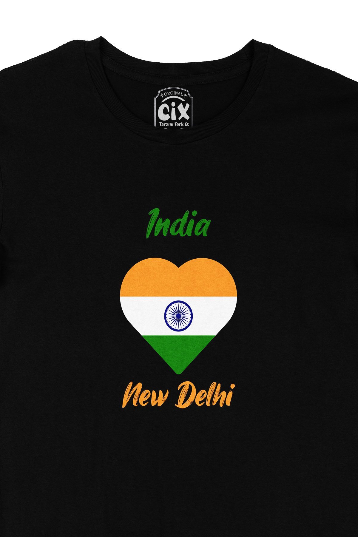 Yeni Delhi Hindistan Bayraklı Kalpli Siyah Tişört