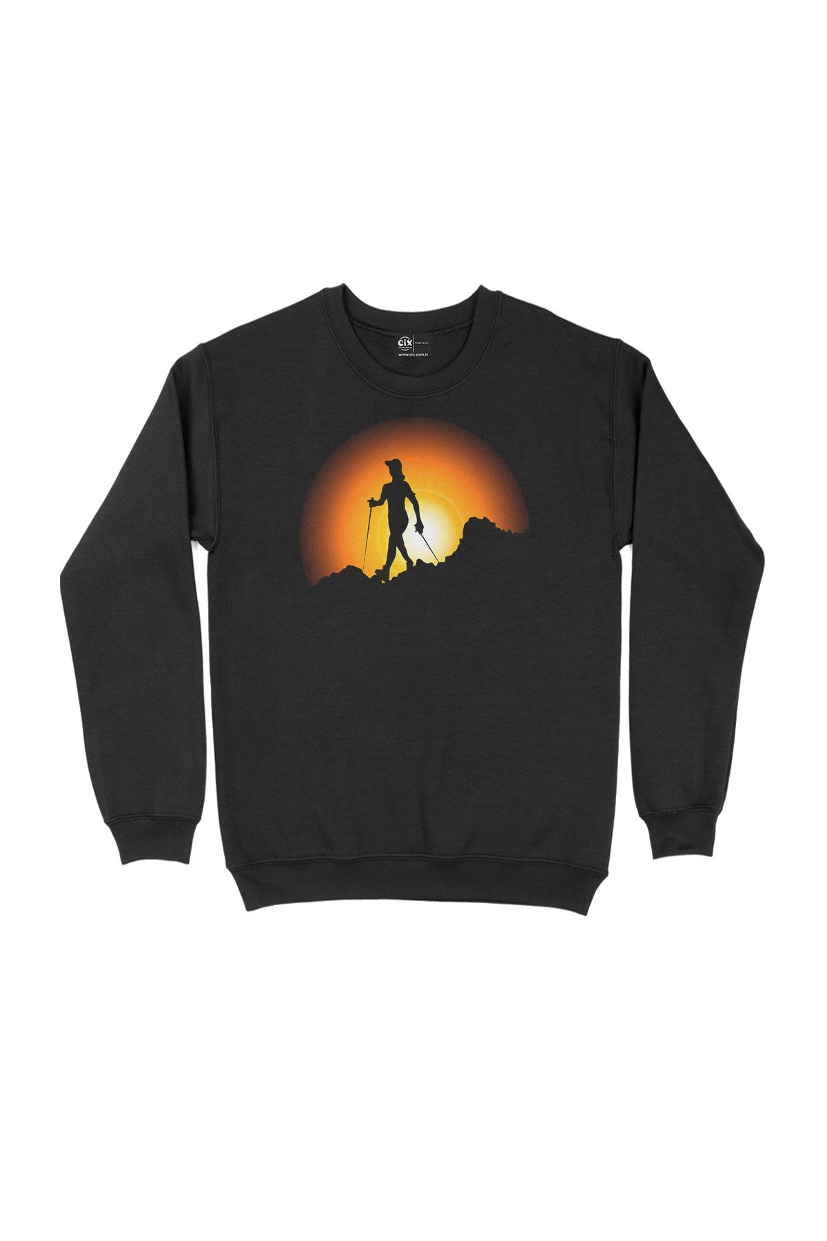 Yürüyüş Yapan Bayan Siyah Sweatshirt