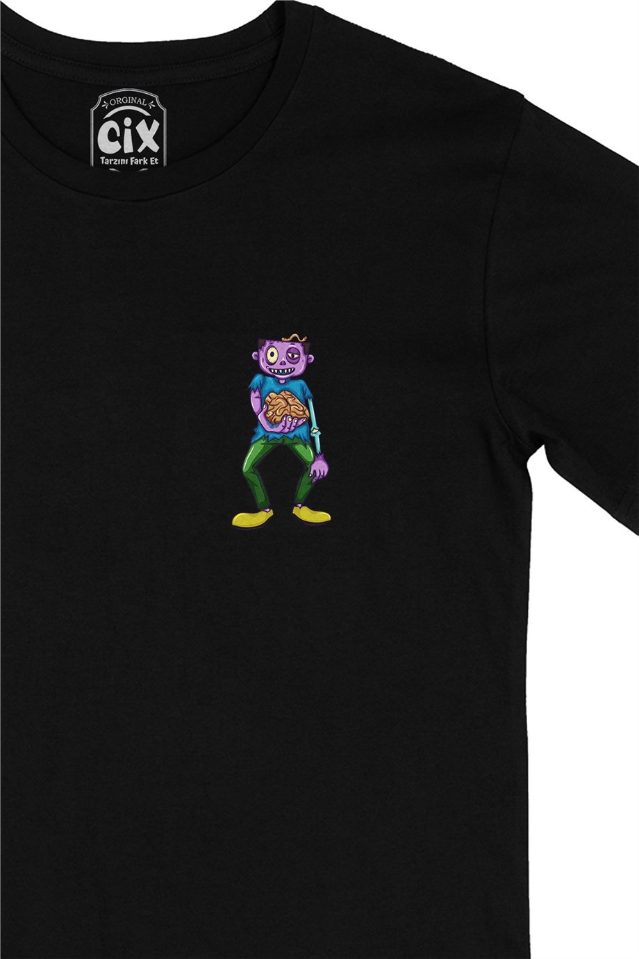Zombies Boy Cep Logo Tasarımlı Siyah Tişört