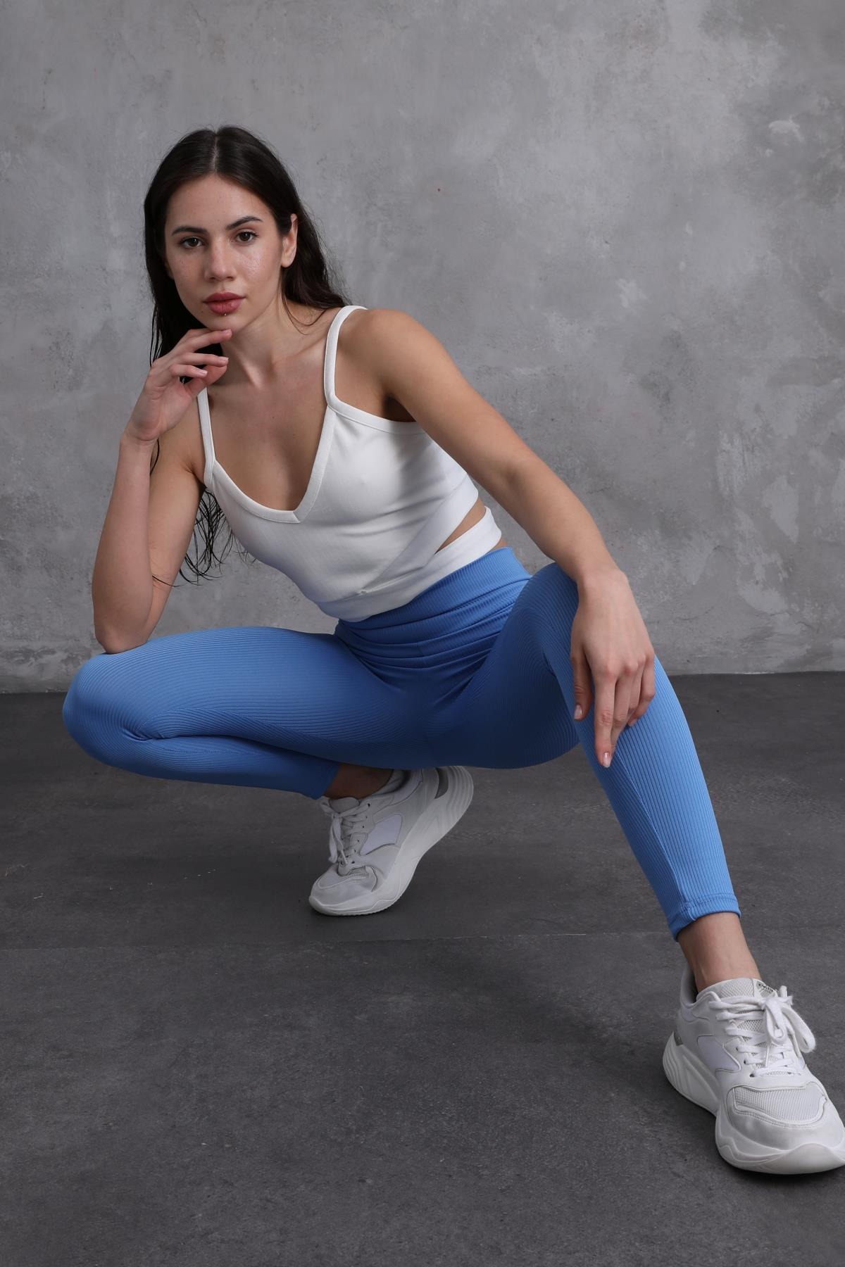  Kadın Yüksek Bel Toparlayıcılı Slim Fit Dar Paça Tayt
