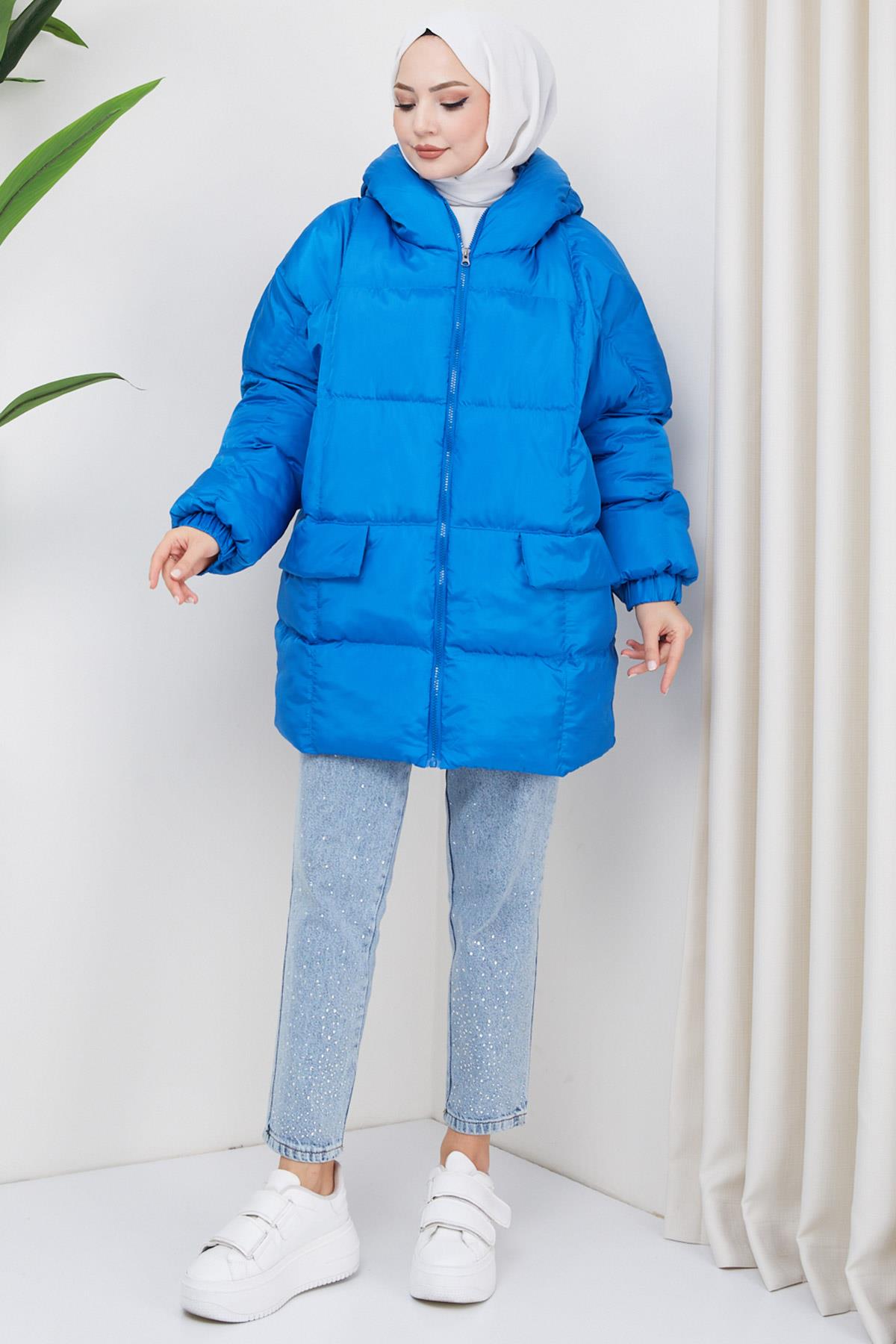 Kapşonlu Oversize Şişme Mont Mavi HM2314