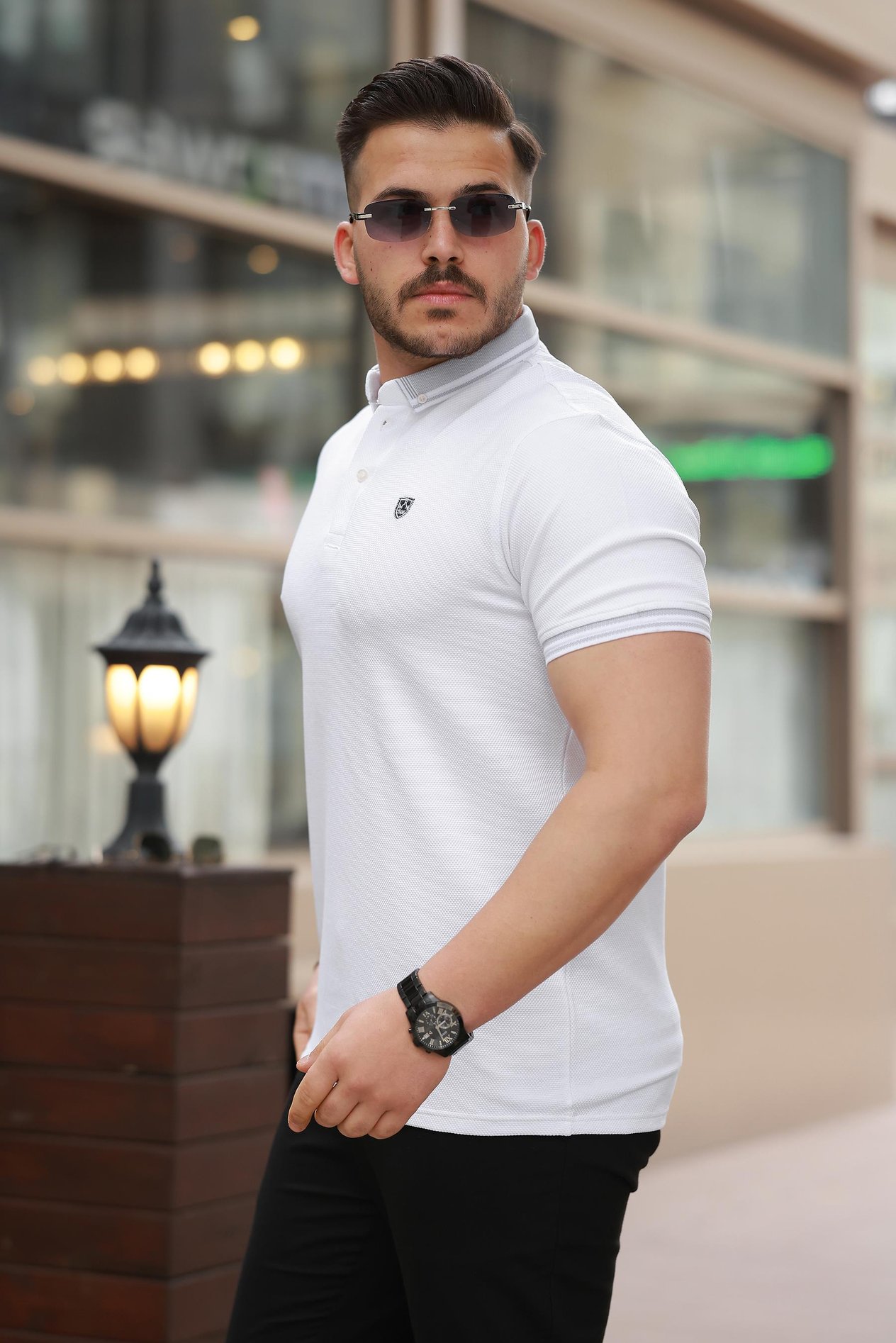 Miron Beyaz Logo Nakışlı Polo Yaka Kısa Kollu Tişört -2518