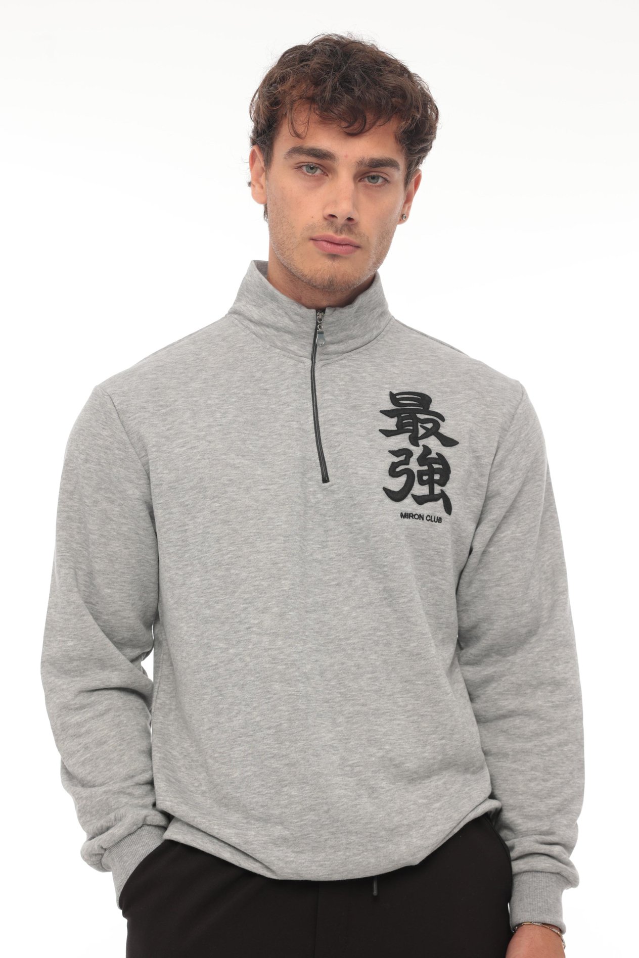 Miron Gri Üç İplik Fermuarlı Nakış Detaylı Regular Fit Sweatshirt