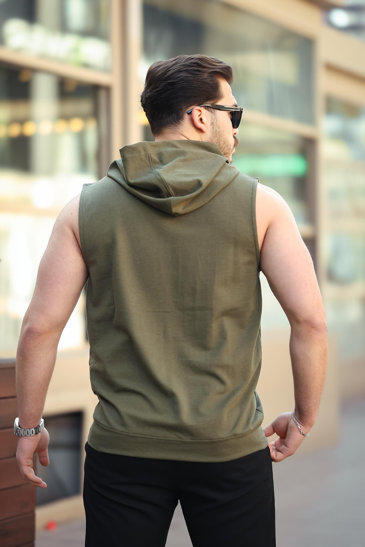 Miron Haki Basic Kapüşonlu Sporcu Atlet Kolsuz Tişört- 2504