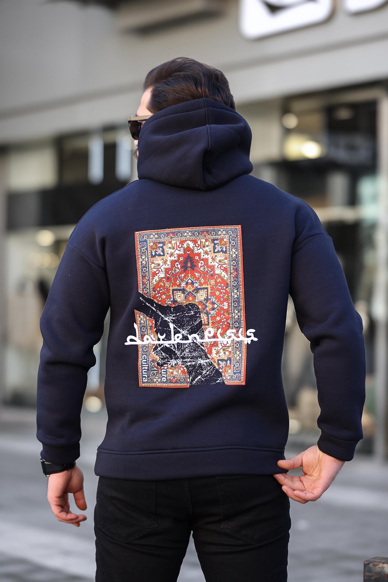 Miron Lacivert Sırtı Etnik Baskılı Kapüşonlu Üç İplik Oversize Sweatshirt-2438 