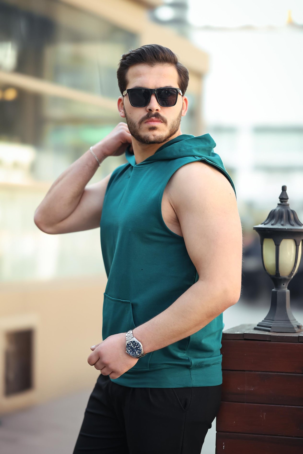 Miron Nefti Basic Kapüşonlu Sporcu Atlet Kolsuz Tişört- 2504