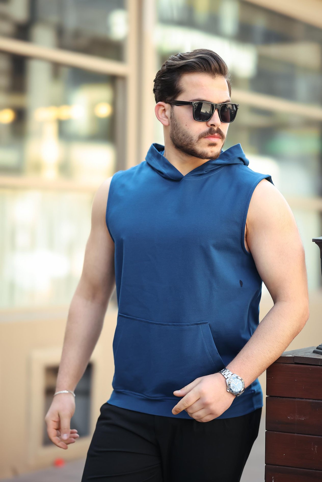 Miron Saks Basic Kapüşonlu Sporcu Atlet Kolsuz Tişört- 2504