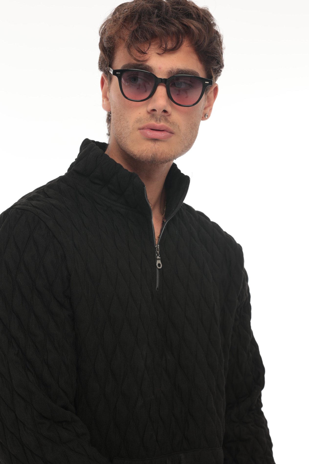 Miron Siyah Kapitone Detaylı Yarım Fermuarlı Regular Fit Sweatshirt