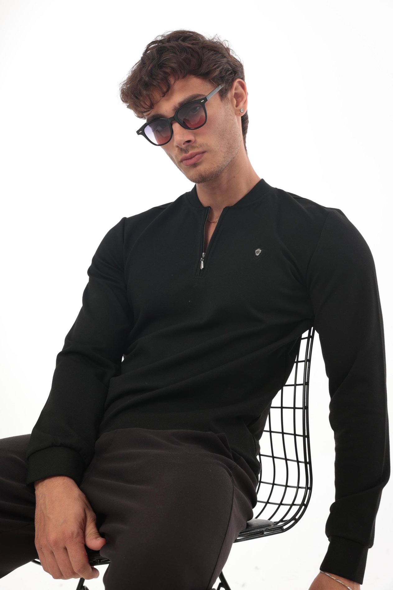 Yarım Fermuarlı Kolej Yaka Sweatshirt Regular Fit-Siyah- 2317