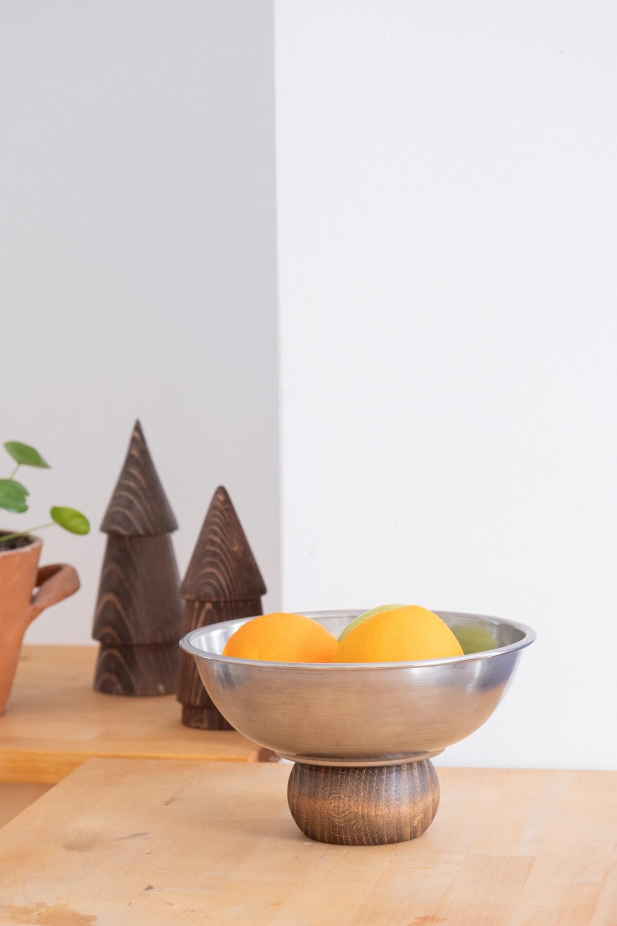 Ahşap Ayaklı Metal 22 cm Salata Kısır Meyve Sunum Kasesi