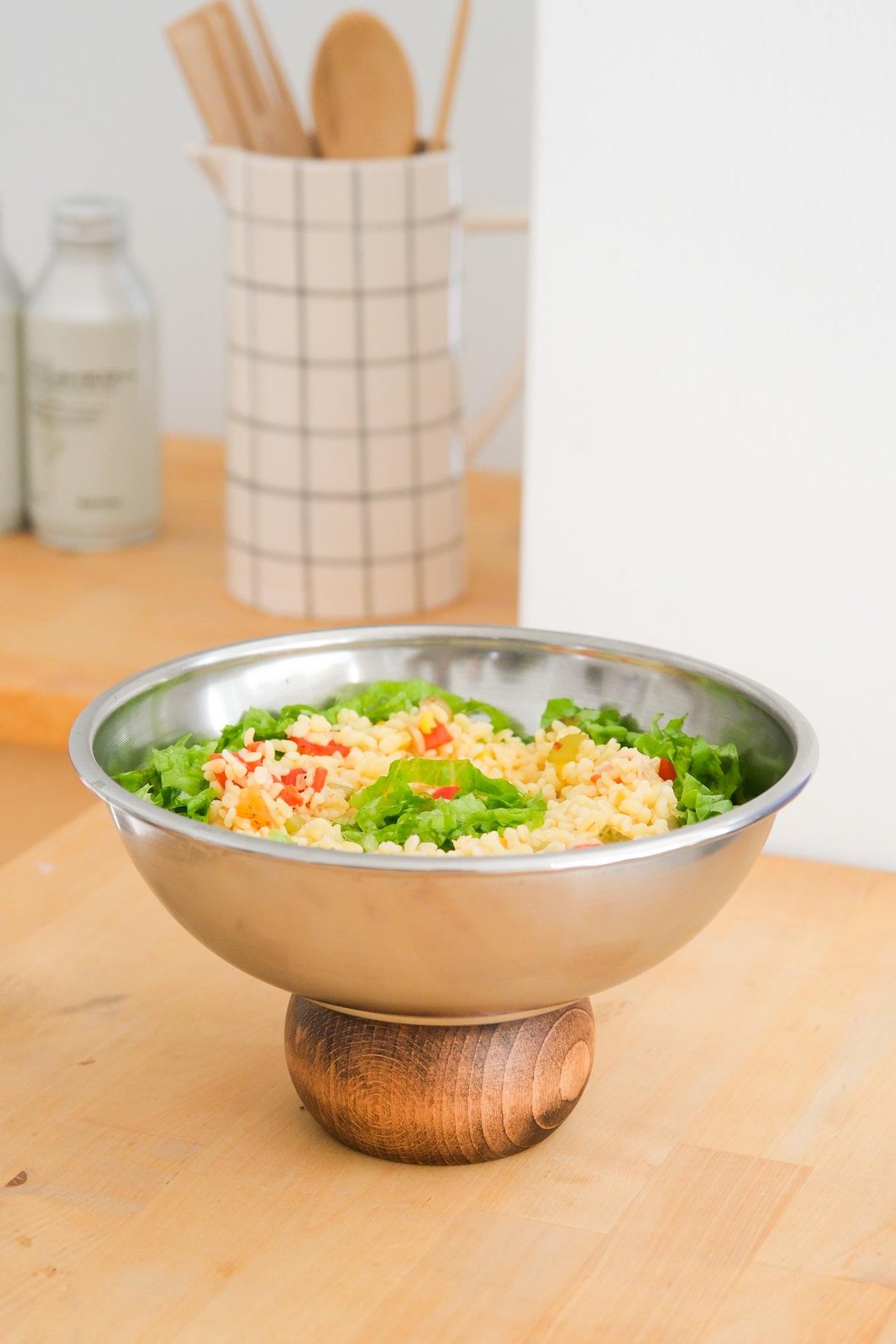 Ahşap Ayaklı Metal 22 cm Salata Kısır Meyve Sunum Kasesi