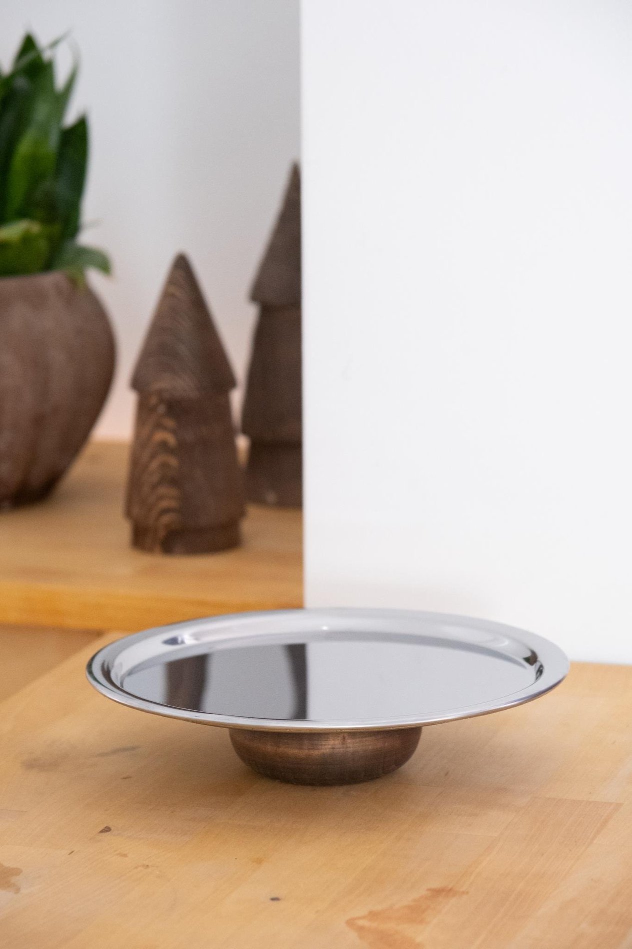 Ahşap Ayaklı Metal 23 cm Tatlı Meyve Servis/Sunum Tepsisi