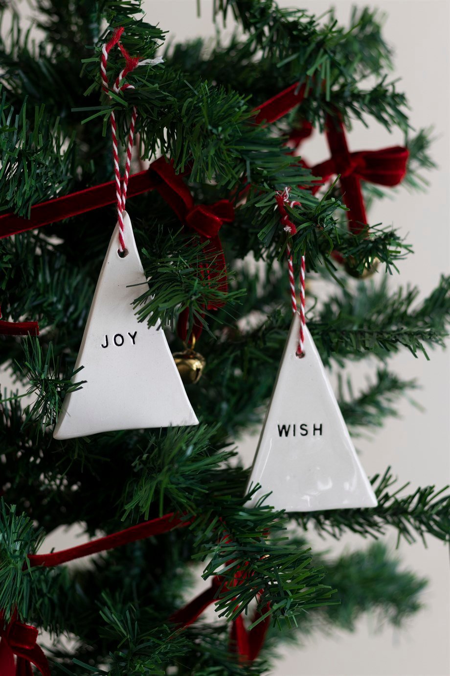 Yılbaşı El Yapımı Seramik 2 li Çam Ağacı Süsü Noel Joy Wish