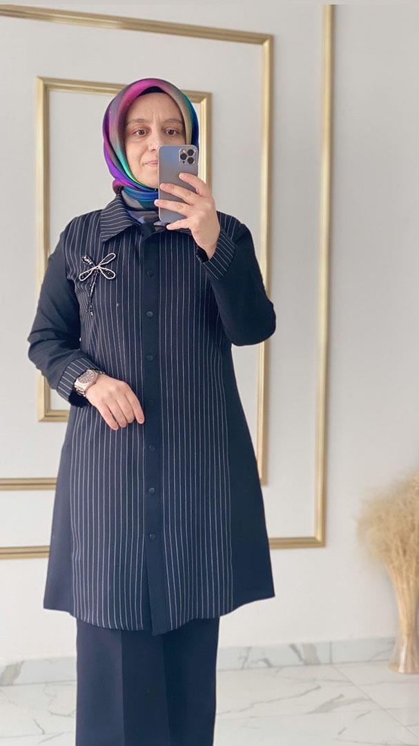 Çizgili Taş Detaylı Spor Siyah Tunik FRY