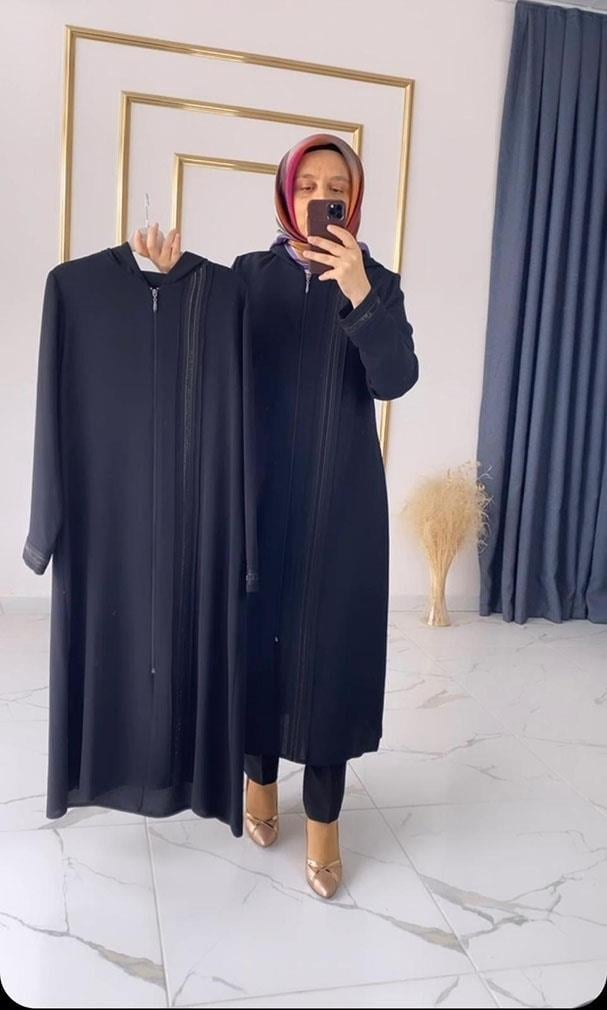 Şerit Taş Detaylı Giyçık Kap FRY