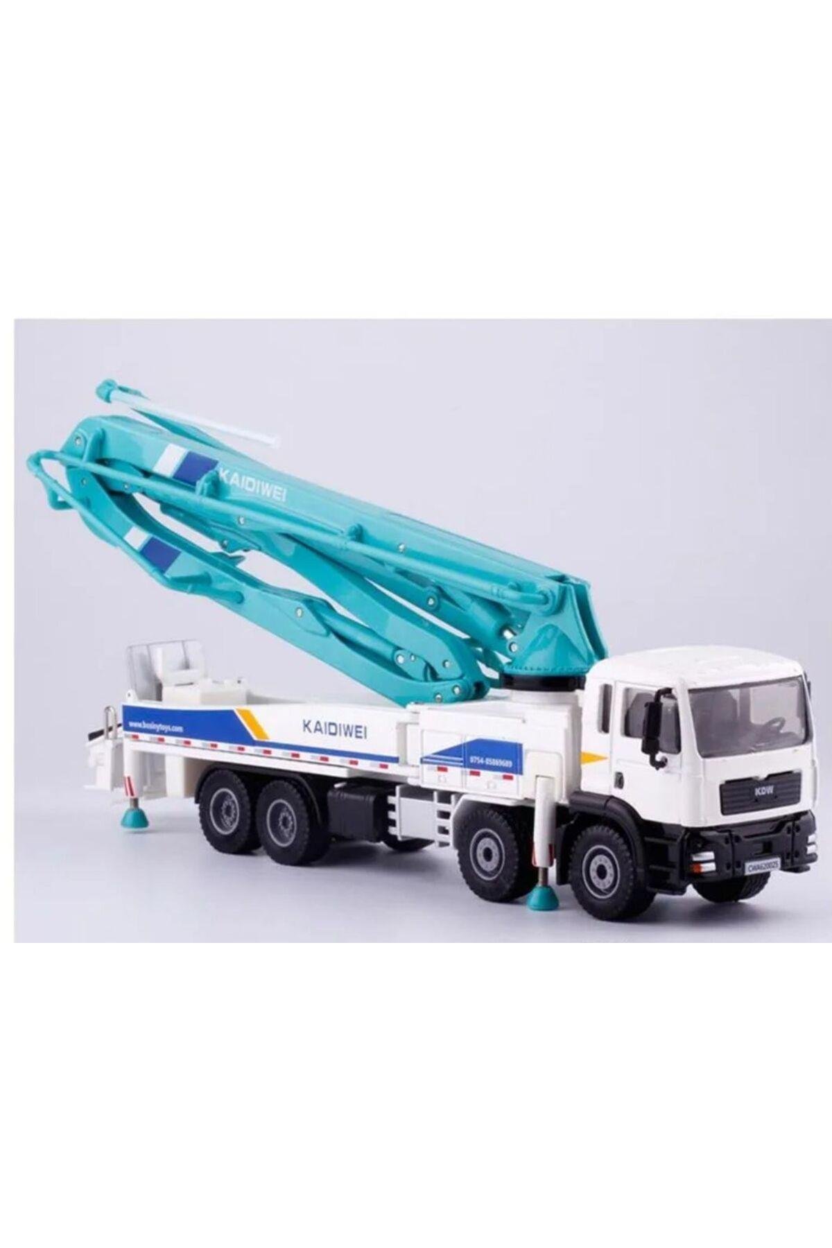 Beton pompası 1:55 ölçek-Maket Araçlar