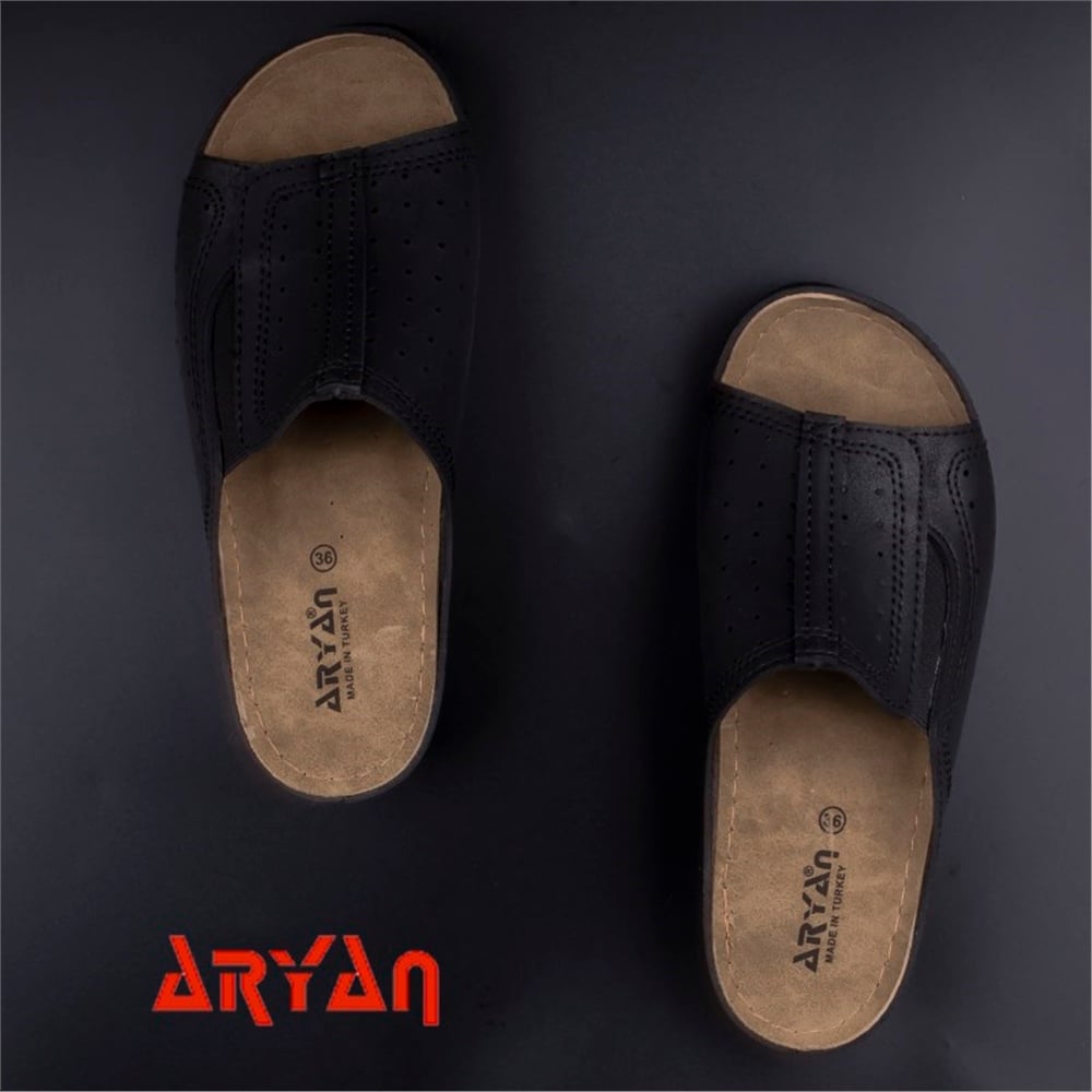 Aryan Siyah Kadın Lastikli Dolgu Terlik