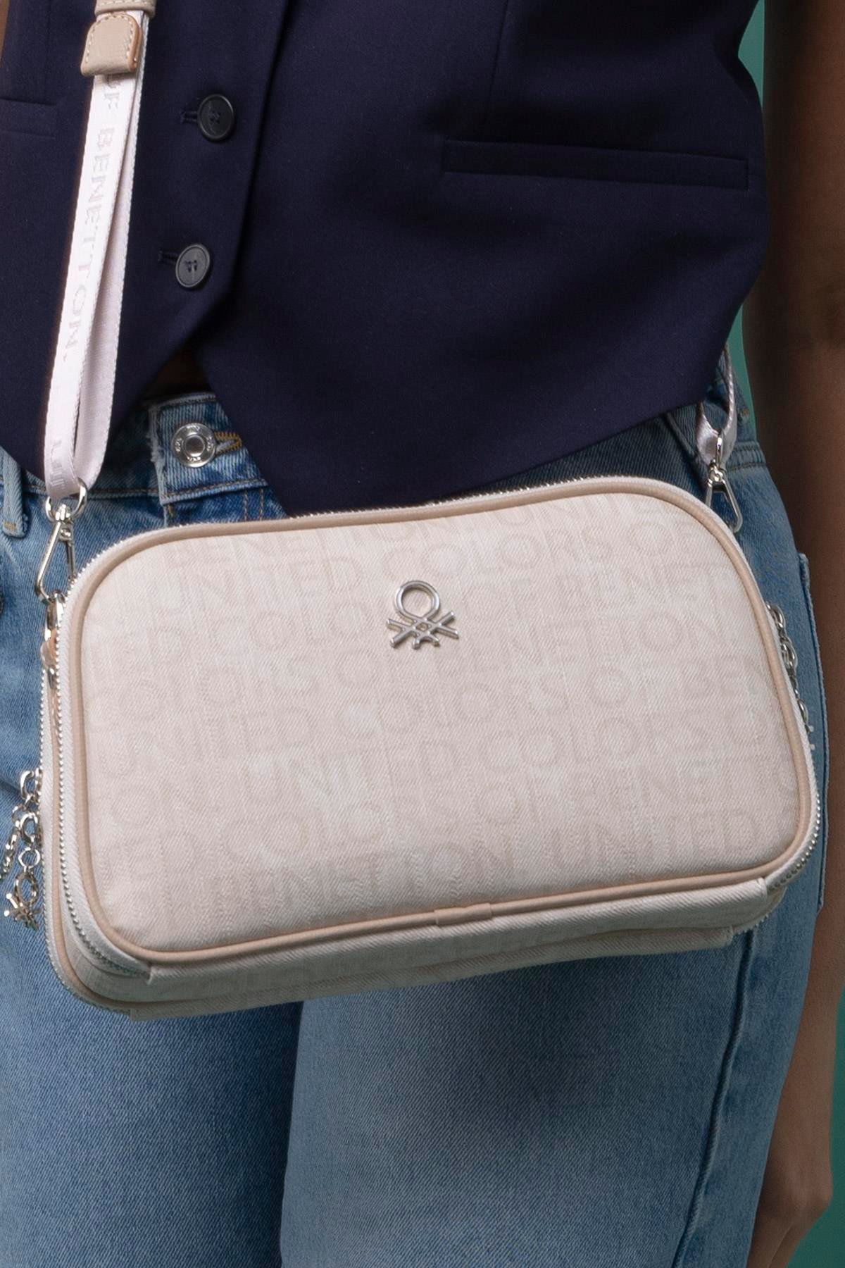 Benetton Bej  Kadın Monogram Eskitme Çapraz Çanta BNT 1277